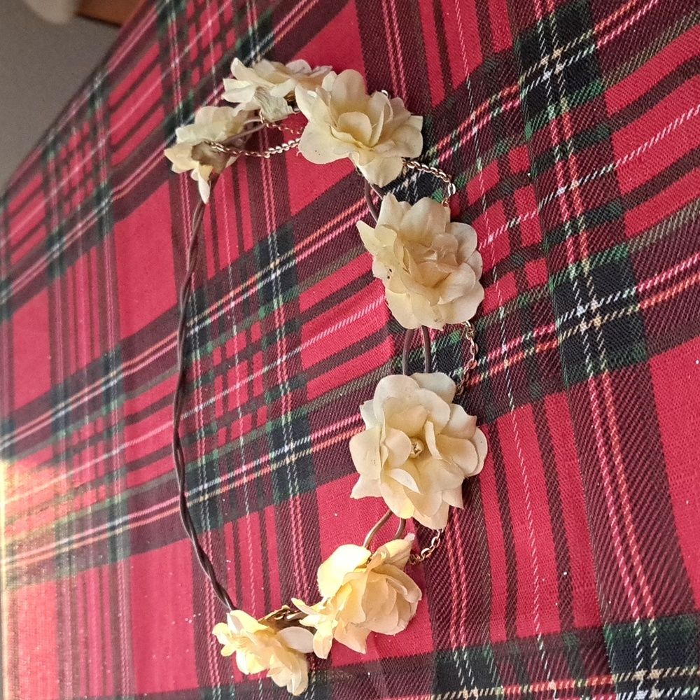 Yellow Floral Halo w/ gold chain